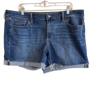 Sonoma Goods For Life Women's Denim Jean Rolled Cuff Shorts Stretch 18